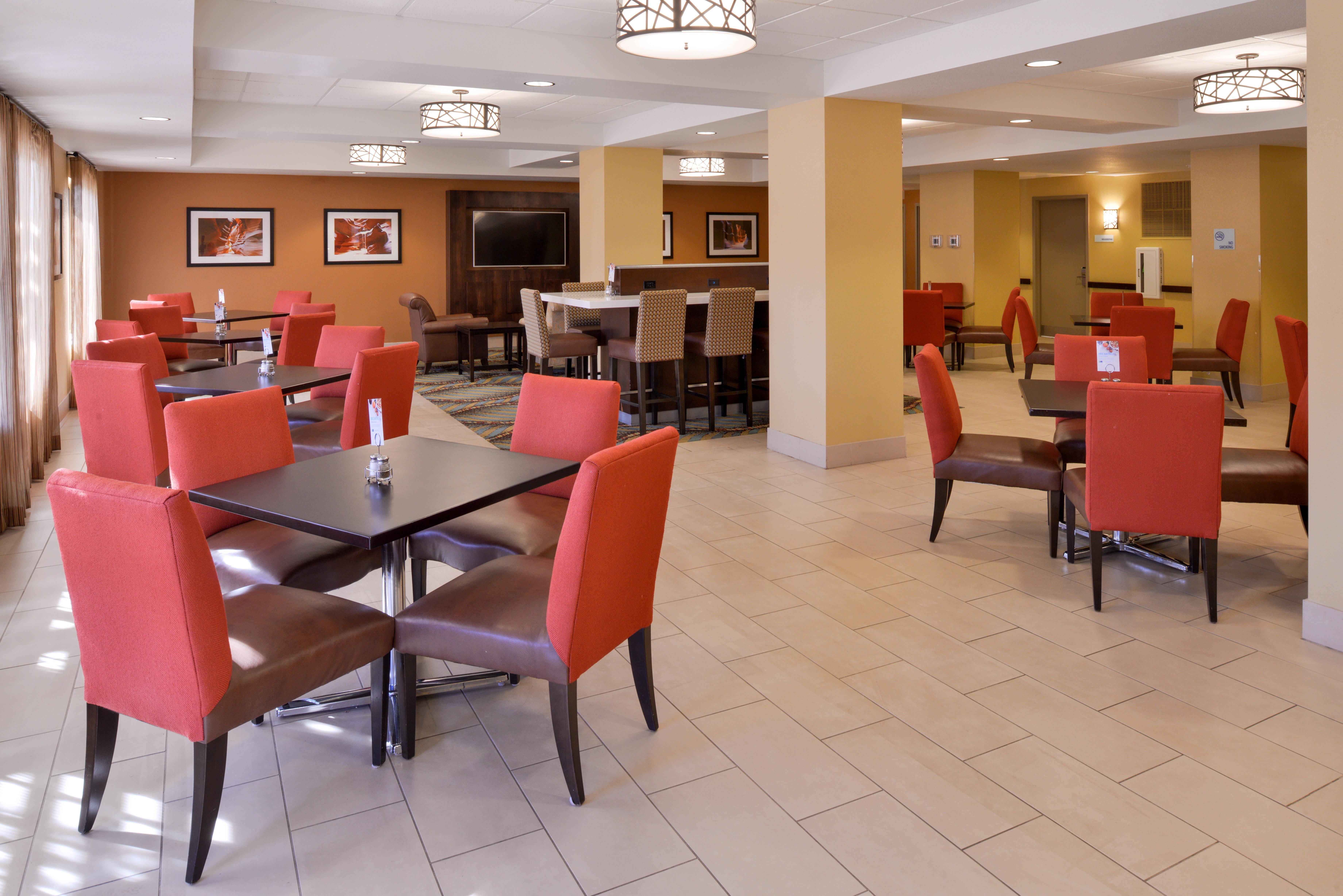 Hotel Express & - Powell Area By Ihg 3*
