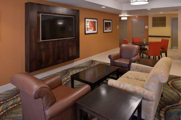 Hotel Express & - Powell Area By Ihg Page